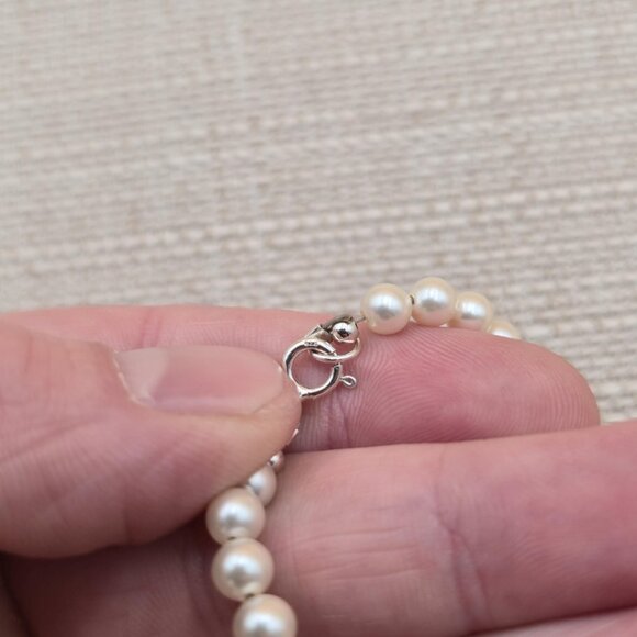 6 Inch Sterling Silver Faux Pearl Heart Charm Small Bracelet A5701 - Picture 4 of 6